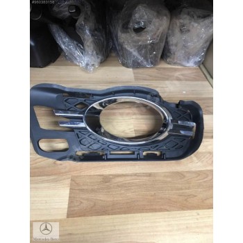 MERCEDES BAŞKAN TİCARET 2048852523 W 204 SİS FARI ÇERÇEVESİ SAG